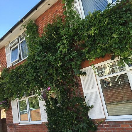 Durlston House Bed and Breakfast Lymington Eksteriør billede